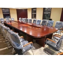会议桌
